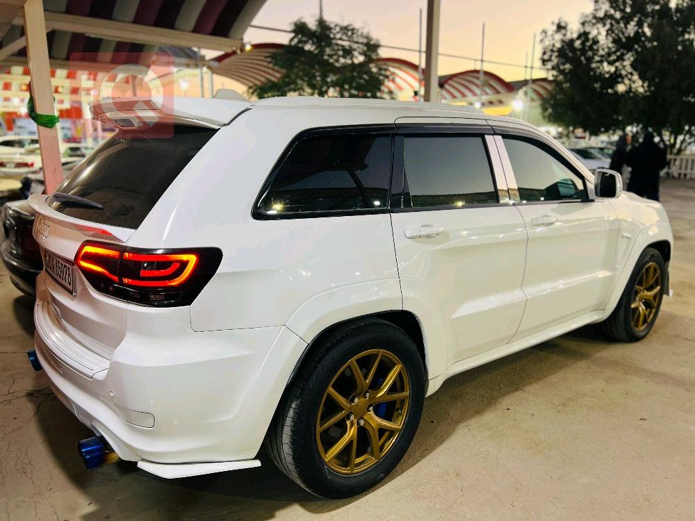 جيب جراند شيروكي